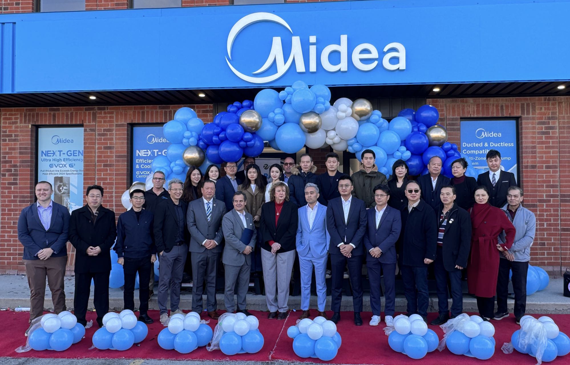家电巨头美的集团加拿大首家家用空调旗舰店密西沙加开幕，开启HVAC产品沉浸式体验新篇章