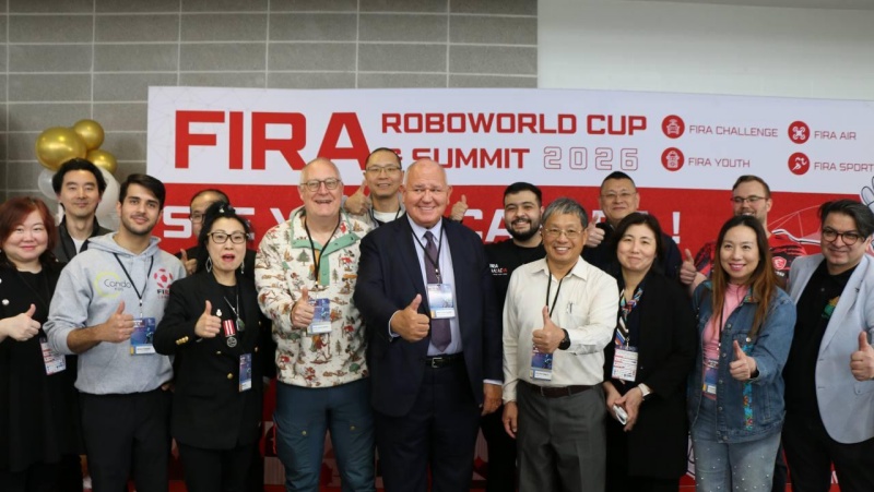 FIRA 加拿大机器人与人工智能大赛 2025：创新与人才的辉煌盛典在闭幕式圆满落幕