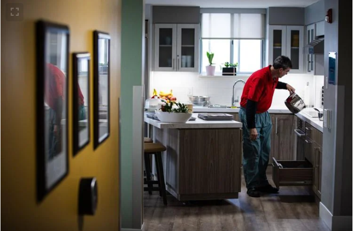 咖啡、交谈和陪伴……在这家多伦多临终关怀院“生活丰富多彩”……