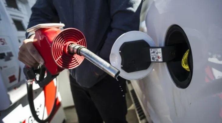 降了个寂寞！加拿大油价自选举以来已涨20分 未来可能还要涨！