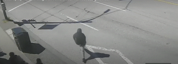 【加西】温哥华惊现“熊喷袭击”！高中生街头持喷雾攻击市民，视频曝光震惊家长