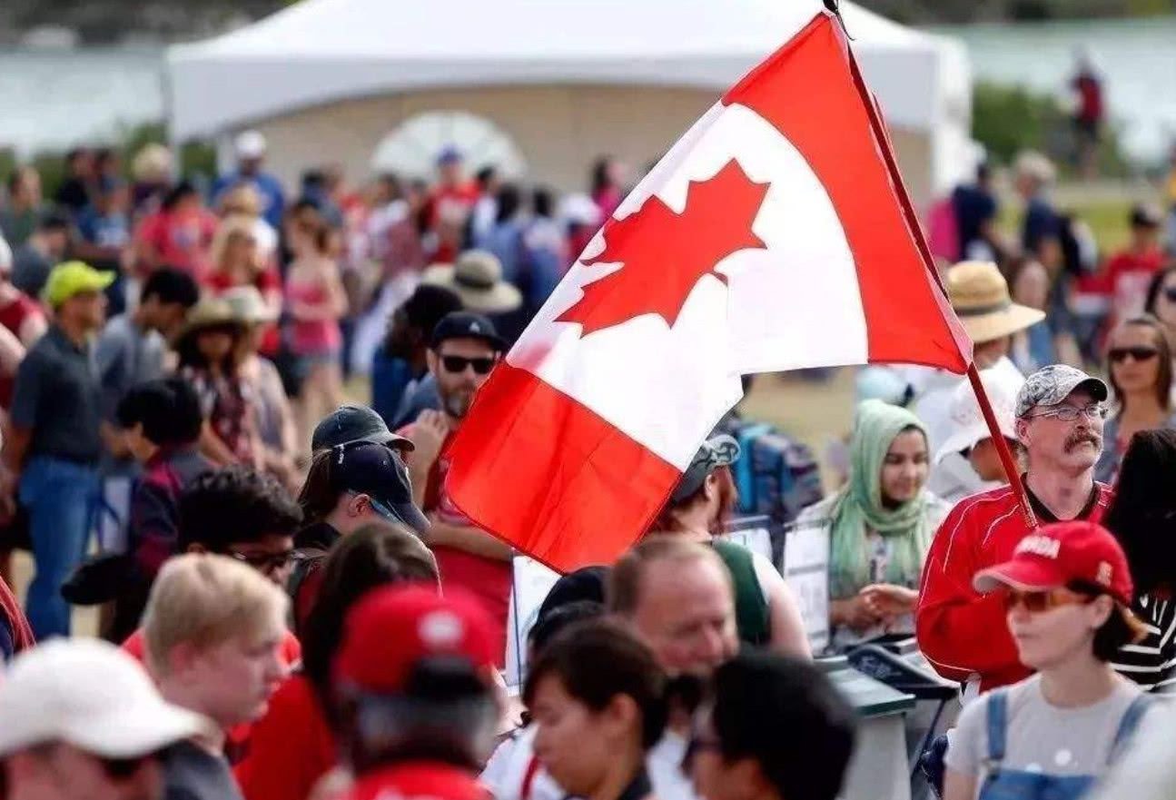 加拿大关闭境外护理人员永久居留途径