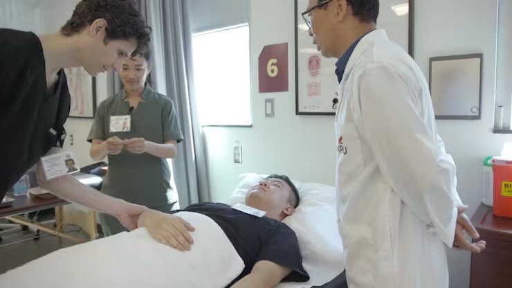 加拿大首个公立大学设中医学士学位： 昆特兰理工大学中医系今秋首次招收本科生