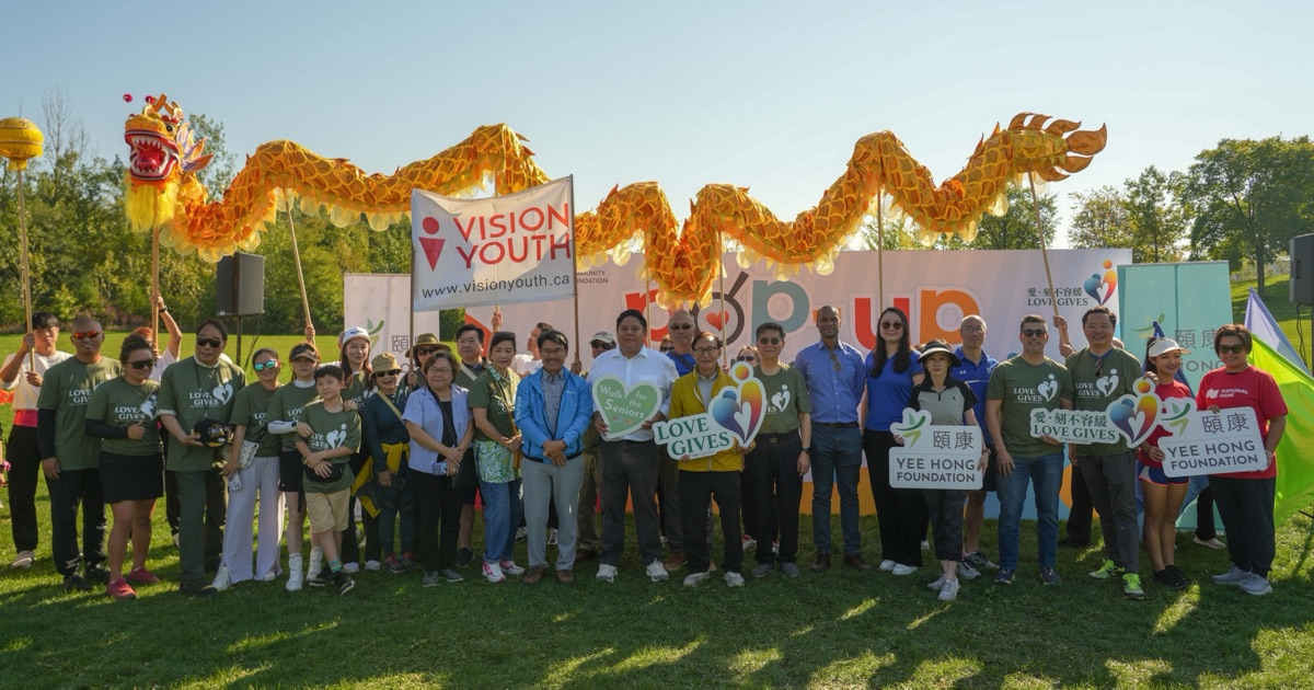 逾500人為長者以愛同行，頤康慈善步行籌得18萬元