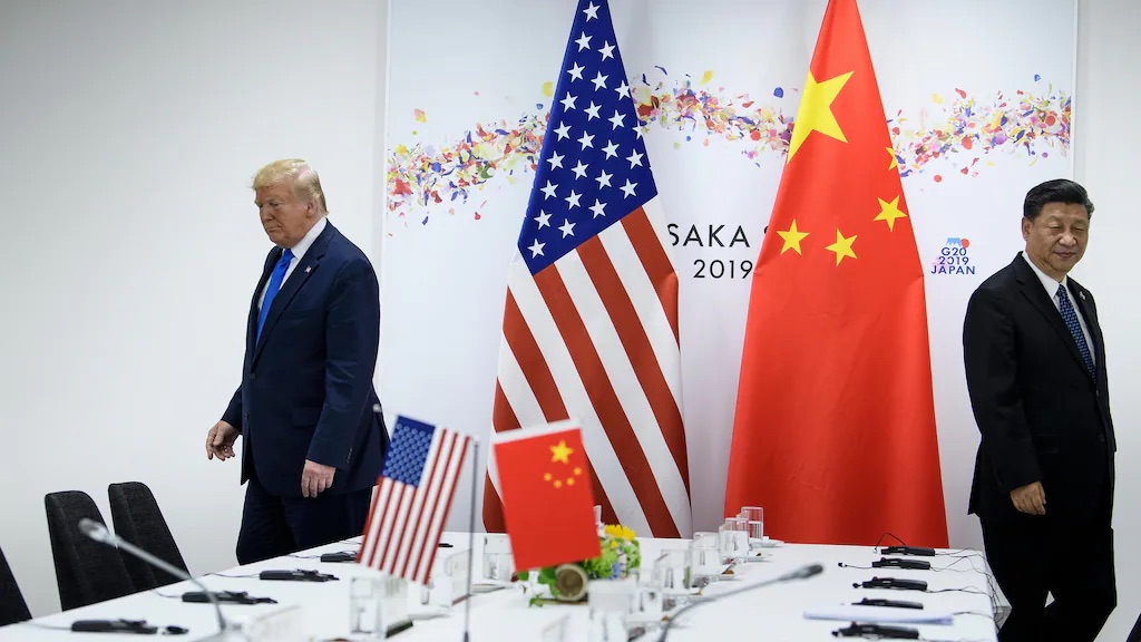 特朗普宣布对中国加征100%关税