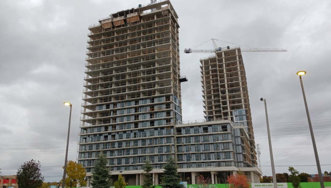 大多伦多11月楼市价量齐跌 | 房贷利率大跌 房主掀起提前解约潮！