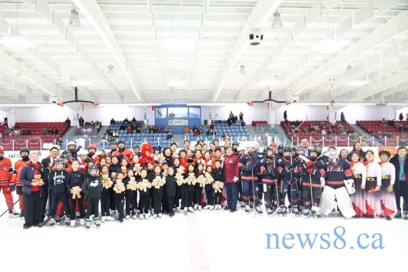 金龙腾空，骏马扬蹄| 第四届多伦多青少年冰上春晚精彩上演