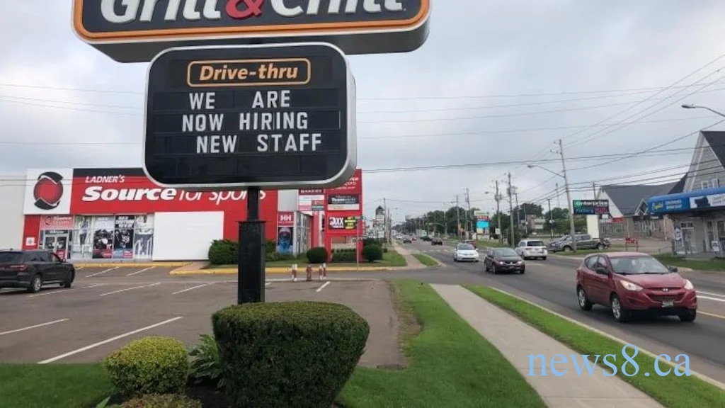 加拿大二月职位减少了8.4万个,失业率升至6.7%