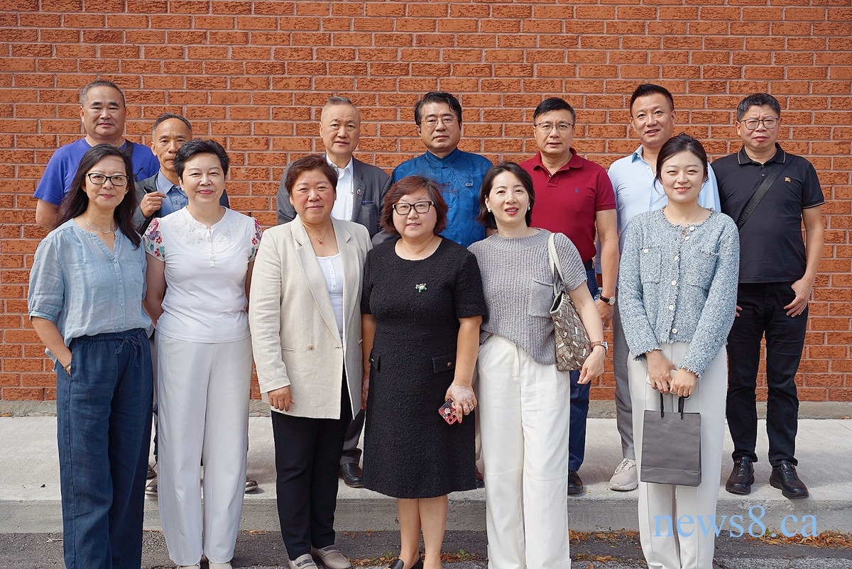 从华人社区到主流市场:中华印务36年的坚守与转型—中商联企业参访交流第五站走进中华印务
